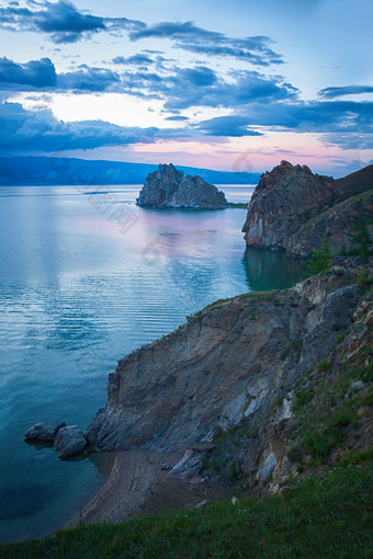 美丽的视图的神圣的西伯利亚石头shamanka角布尔汗奥尔洪岛的岛贝加尔湖西伯利亚俄罗斯