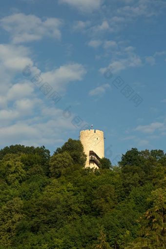 波兰视图防守塔建山的14世纪对的蓝色的天空卡齐米日<strong>降</strong>低卡齐米日的维斯瓦河编辑垂<strong>直</strong>视图