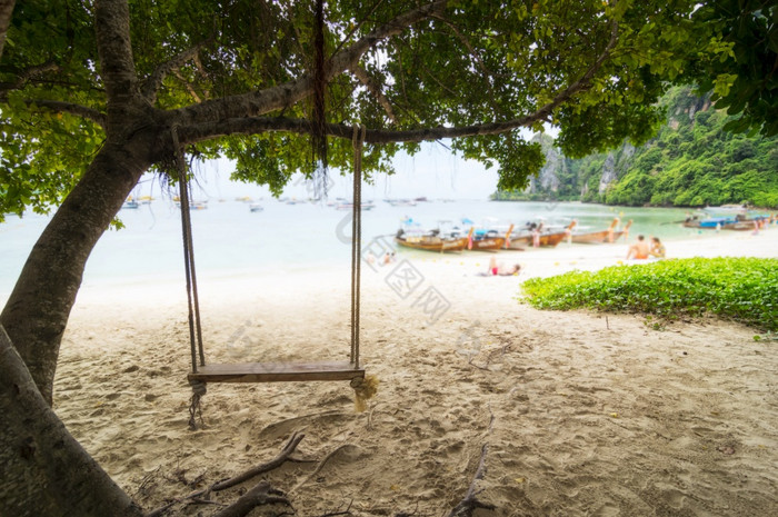 旅行者概念放松摇摆不定的的海滩甲米美丽的目的地海海滩斐斐岛安达曼海甲米旅行泰国夏天假期和假期旅行旅行斐斐岛
