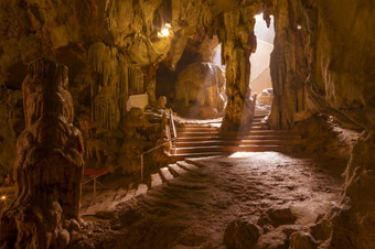 的令人惊异的考县銮洞穴佛丕府泰国考县銮洞穴