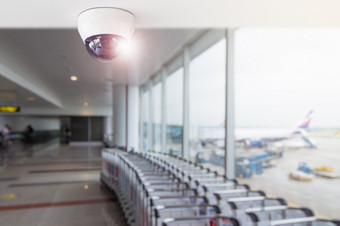中央电视台系统安全内部建筑监测相机安装天花板监控为保护客户概念监测和监控中央电视台