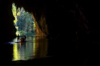 轮廓旅游内部贪洛德洞穴pai美在香港儿子贪洛德洞穴一个的大多数令人惊异的洞穴泰国贪洛德洞穴