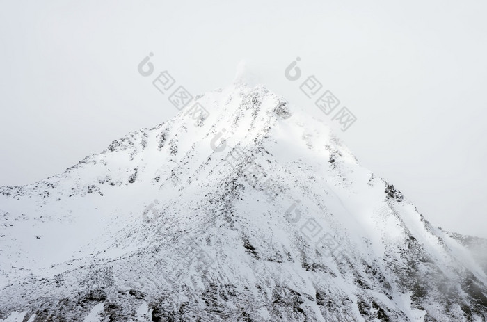 山雪纯洁的罗弗敦群岛岛屿挪威美丽的视图风景优美的罗弗敦群岛岛屿群岛冬天风景美丽的山景观冬天挪威斯堪的那维亚山雪冬天