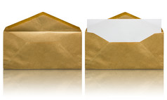 开放棕色（的）信封与空白信孤立的白色背景