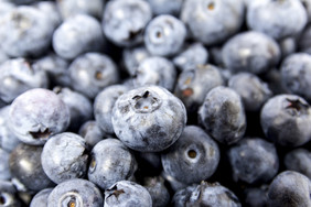 新鲜的蓝莓蓝莓表格蓝莓新鲜选蓝莓