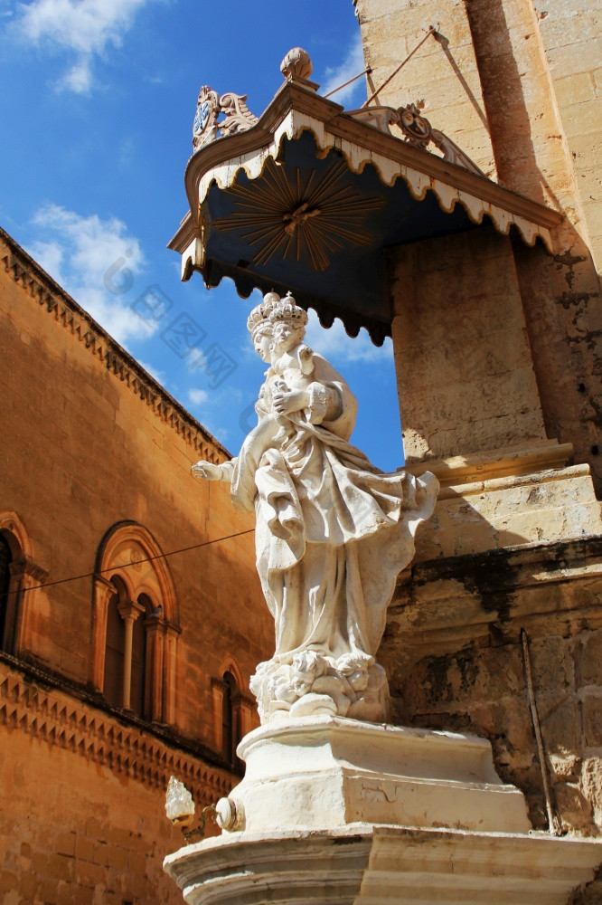 雕像维珍玛丽与耶稣孩子的角落里迦密修道院姆迪纳马耳他雕像维珍玛丽与耶稣孩子的角落里迦密修道院姆迪纳马耳他