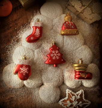圣诞节背景与姜饼树装饰橘子饼干圣诞节背景与姜饼树装饰橘子饼干