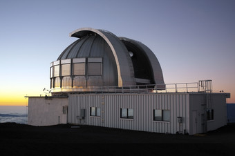 的莫纳Kea天文台是集合天文研究设施位于的峰会莫纳Kea的大岛夏威夷美国的位置理想的因为它的黑暗天空低<strong>湿度</strong>而且位置以上大多数的水蒸汽的大气清洁<strong>空气</strong>好天气而且几乎赤道位置