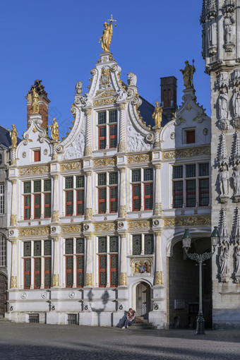 联排别墅的布鲁日使用城市大厅的城市使用比利时位于伯格广场的区域的前强化城堡的中心使用日期从