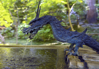 的龙喷泉的永观堂禅林寺寺庙埃坎多的城市《京都议定书》日本