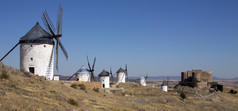 风车和城堡consuegra的污点地区中央西班牙
