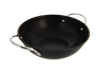 空黑色的煎锅孤立的在白色背景