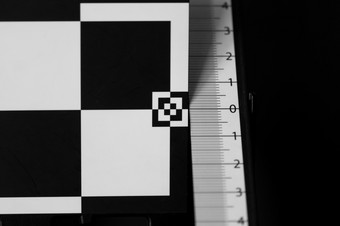 自动对焦镜头校准工具为检查焦点的镜头黑色的和白色