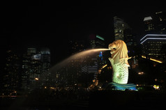 新加坡城市颜色和照明场景晚上
