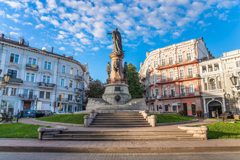 敖德萨乌克兰凯瑟琳广场和纪念碑皇后凯瑟琳的伟大的夏天早....凯瑟琳的伟大的广场敖德萨乌克兰