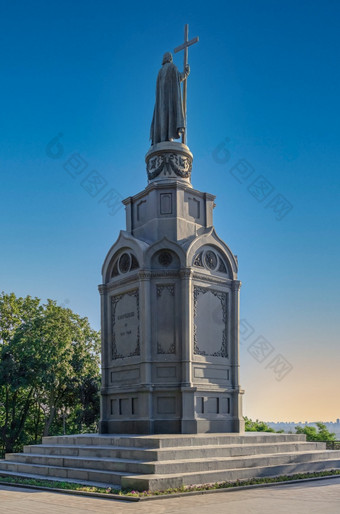 基辅乌克兰纪念碑王子弗拉基米尔•的伟大的弗拉基米尔戈尔卡基辅乌克兰阳光明媚的夏天早....纪念碑弗拉基米尔•的伟大的基辅乌克兰