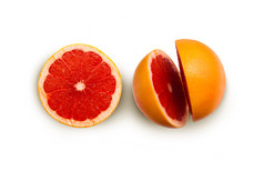 葡萄柚新鲜的水果片孤立的白色背景