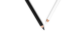 黑色的和白色铅笔孤立的白色背景与剪裁路径