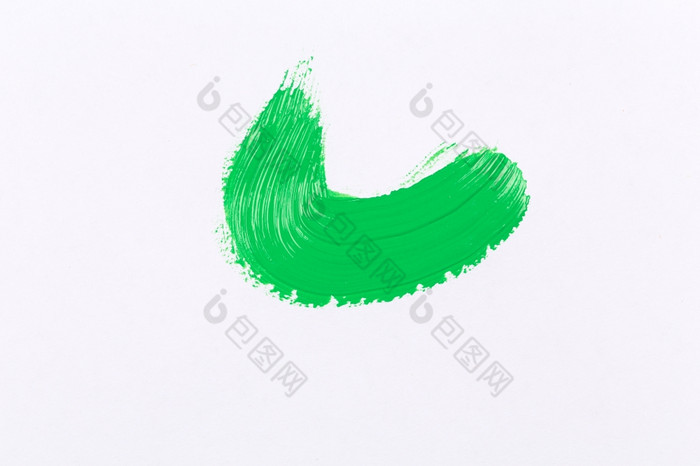 绿色中风的油漆刷白色纸