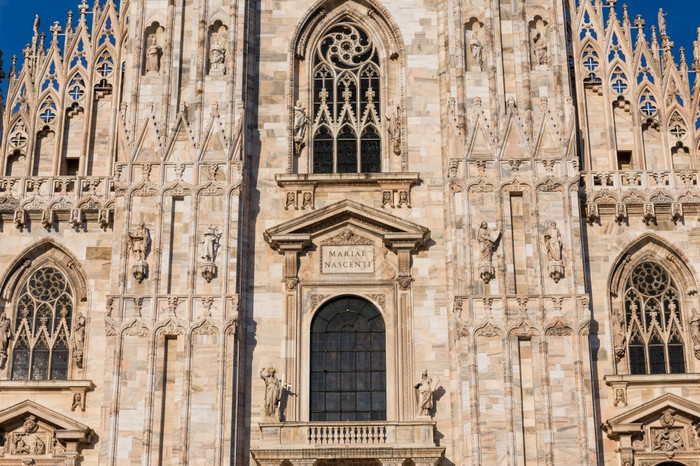大教堂大教堂米兰意大利细节前面视图图片