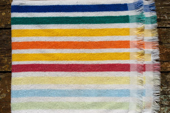 水平色彩斑斓的毛巾纹理背景水平色彩斑斓的毛巾纹理背景
