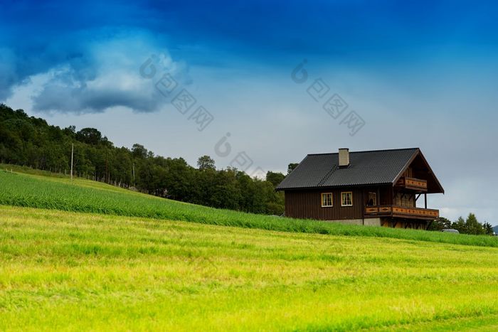 经典挪威小屋景观背景经典挪威小屋景观背景