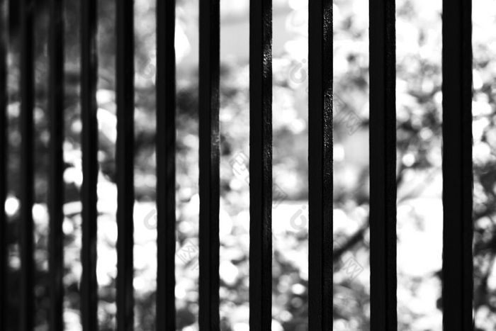 垂直黑色的和白色监狱细胞散景背景垂直黑色的和白色监狱细胞散景背景