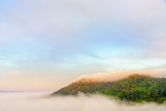 美丽的自然景观雾的谷和的绿色山的高角的观点著名的旅游景点<strong>考</strong>县呵呵区碧差汶<strong>省</strong>泰国雾的谷<strong>考</strong>县呵呵