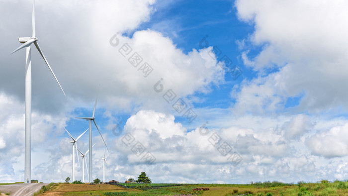 美丽的自然景观风车场的山和蓝色的天空白色云是的背景考县呵呵碧差汶省泰国宽屏幕景观风车场