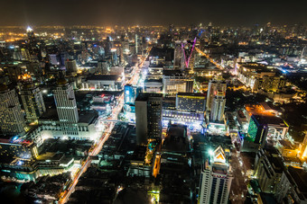 高角视图景观晚上场景城市景观看到的明亮的光灯泡的高速公路摩天大楼路和地平线住宅建筑曼谷的资本城市泰国亚洲高视图晚上场景曼谷泰国