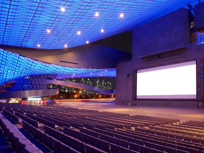 电影剧院与空座位和空白屏幕釜山电影中心釜山电影中心的官方聚会地点的釜山国际电影节日毕夫