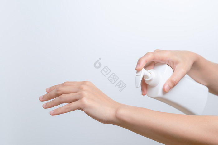 身体乳液皮肤哪应用女性手持有身体奶油泵身图片