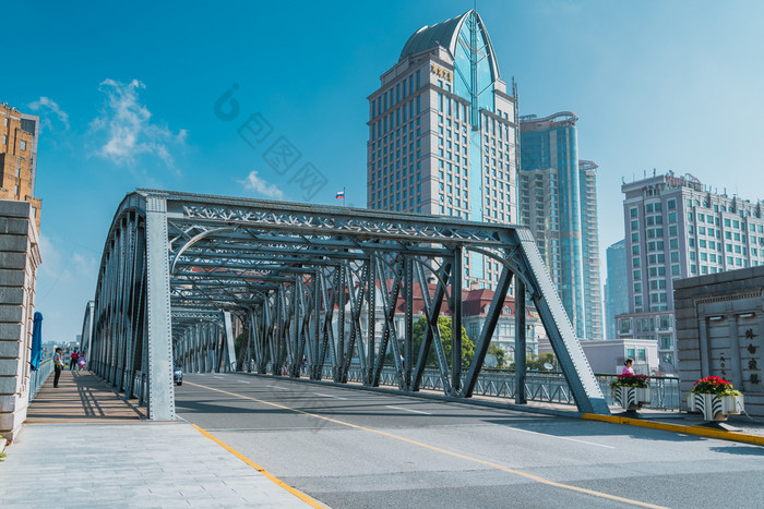 上海中国9月的历史外白渡桥钢上海中国9月的历史外白渡桥钢框架桥的上海城市