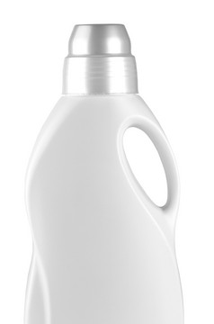 白色塑料瓶与处理白色
