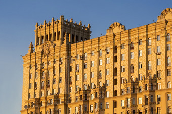 的外住宅莫斯科房子的市中心许多办公室有移动工作从首页保持首页冠状病毒流感大流行生活方式的外住宅莫斯科房子的市中心