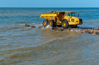 <strong>建设</strong>防波堤海<strong>建设</strong>设备的波罗的海海<strong>建设</strong>设备的波罗的海海<strong>建设</strong>防波堤海