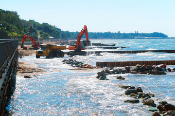 建设防波堤海建设设备的波罗的海海建设设备的波罗的海海建设防波堤海