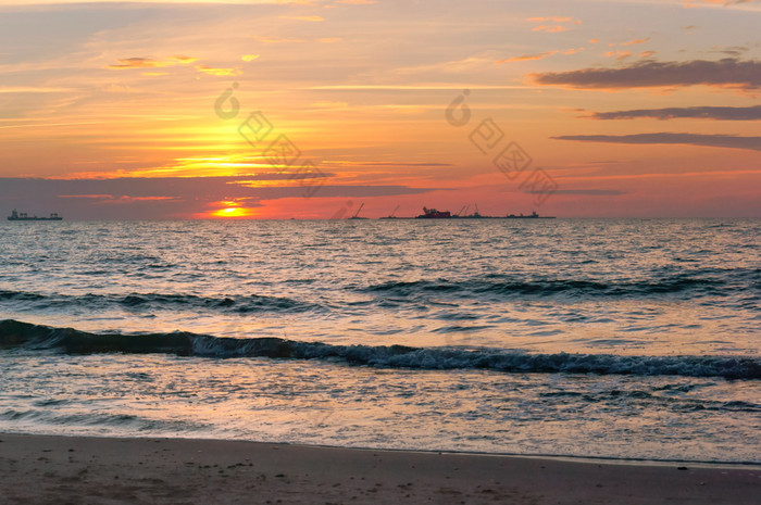 高海滨陡峭的海海岸的波罗的海海陡峭的海海岸的波罗的海海高海滨