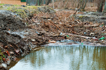 污染水库垃圾的森林的河垃圾的森林的河污染水库