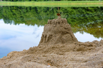 沙子城堡的海岸的池塘沙子建筑的海滩沙子建筑的海滩沙子城堡的海岸的池塘