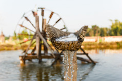 水下降从水轮农场