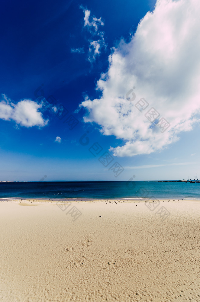 空海和海滩背景与复制空间捕获管理葡萄牙空海和海滩背景与复制空间天堂幸福主题