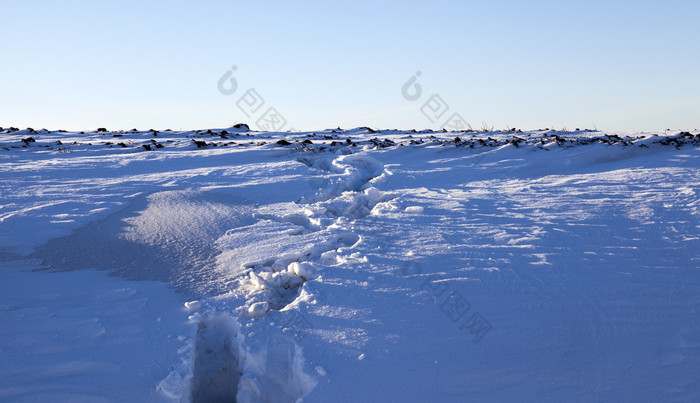 照片与白色雪后的最后的降雪冬天季节冬天季节照片