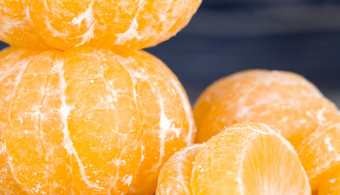 去皮甜蜜的和多汁的<strong>橘子</strong>的水果成熟季节小<strong>橘子</strong>的集团去皮甜蜜的和多汁的<strong>橘子</strong>