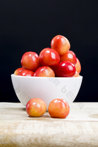 五彩缤纷的成熟的浆果甜蜜的樱桃说谎堆特写镜头自然食物从自制的果园甜蜜的樱桃