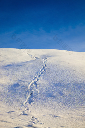 痕迹人的雪细节的自然<strong>后人</strong>类参与痕迹人