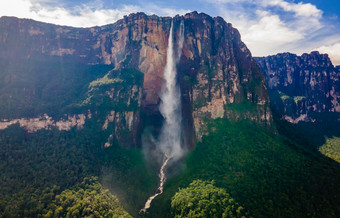 风景优美<strong>的</strong>空中视图天使秋天世界rsquo最高瀑布委内瑞拉风景优美<strong>的</strong>空中视图天使秋天世界rsquo最高瀑布