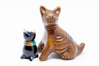 <strong>传统</strong>的墨西哥<strong>手</strong>工制作的猫和狗雕像孤立的<strong>传统</strong>的墨西哥<strong>手</strong>工制作的猫和狗雕像