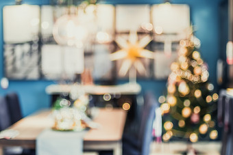 摘要模糊圣诞节树装饰与光生活房间房子与散景背景冬天假期季节庆祝活动节日