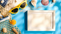 夏天阳光概念空白图片框架卡海滩附件蓝色的海背景